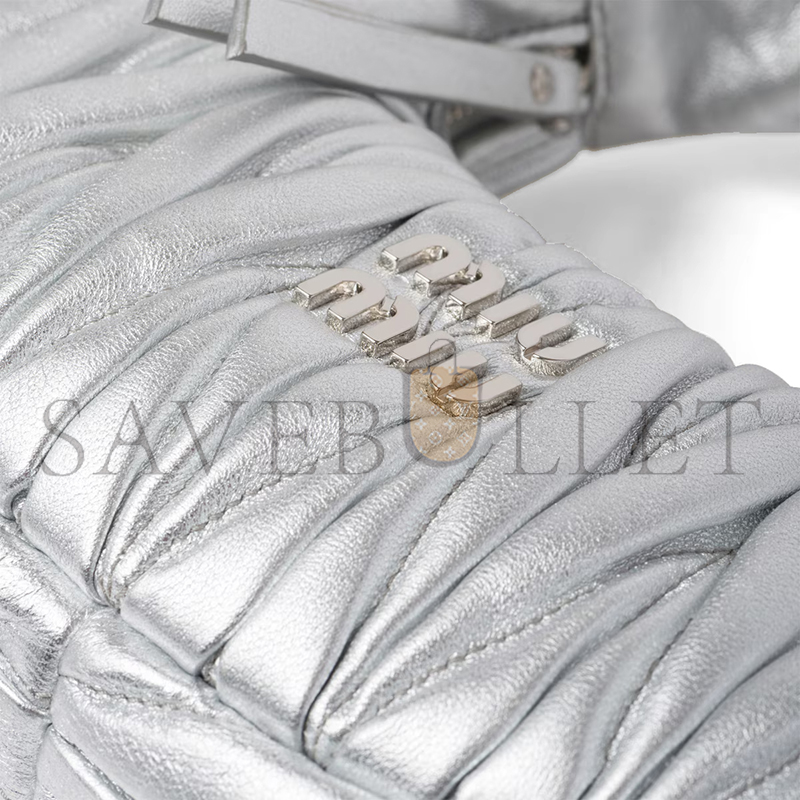 MIU MIU WANDER MATELASSÉ NAPPA LEATHER HOBO MINI BAG 5BP078 (17.5*14*5.5cm) MIU MIU WANDER MATELASSÉ NAPPA LEATHER HOBO MINI BAG 5BP078 (17.5*14*5.5cm)